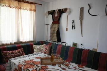 Фотографии Гостевой дом Guesthouse Arnika г. Trŭn (Болгария) №1 Фото Гостевой дом Guesthouse Arnika г. Trŭn 1
